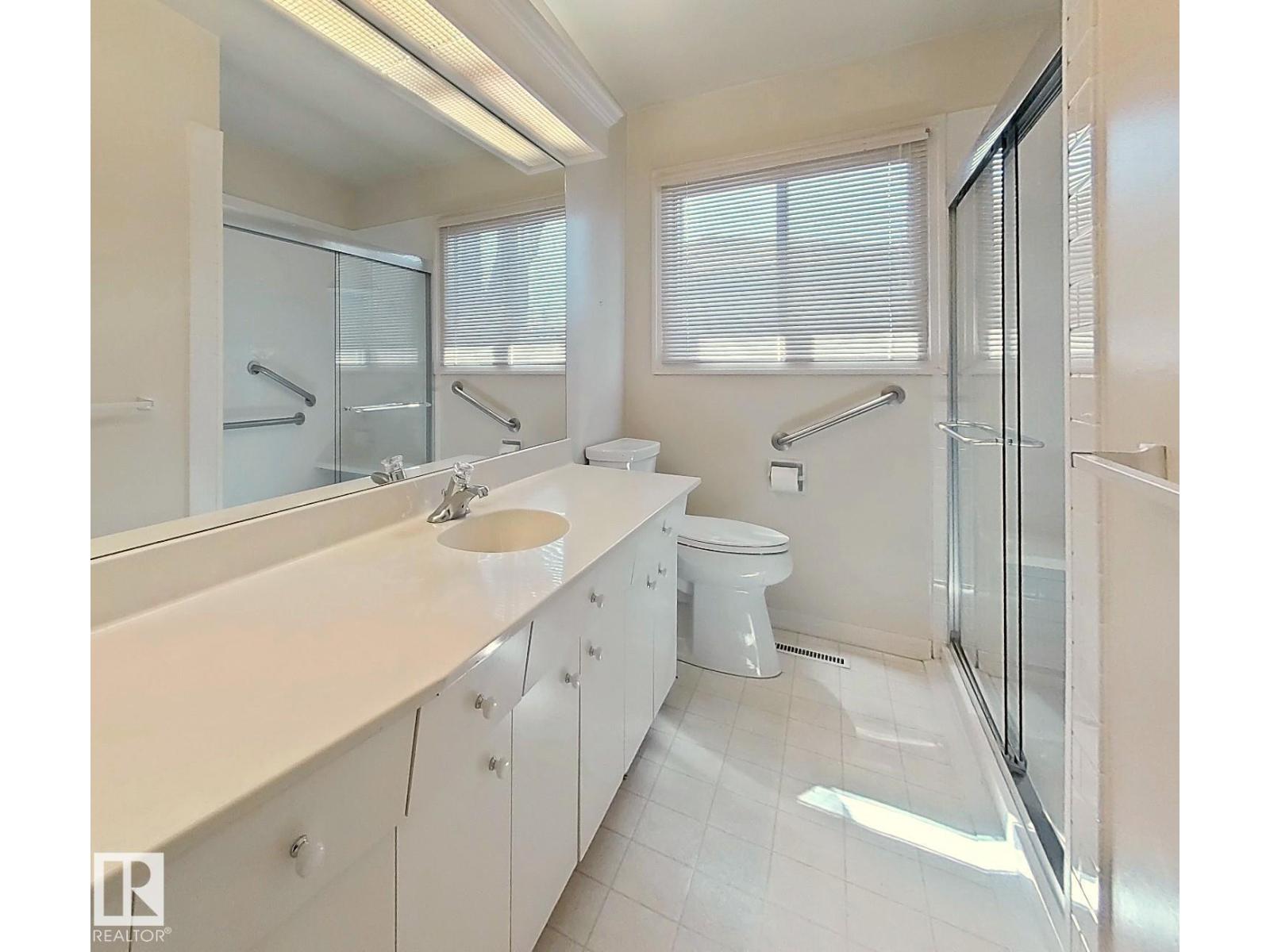 9624 75 St Nw, Edmonton, Alberta  T6C 2H9 - Photo 18 - E4484977