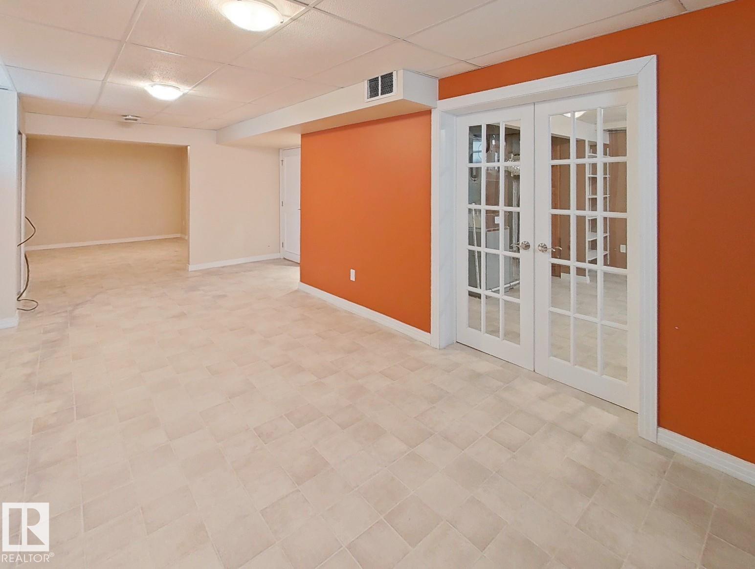 9624 75 St Nw, Edmonton, Alberta  T6C 2H9 - Photo 21 - E4484977