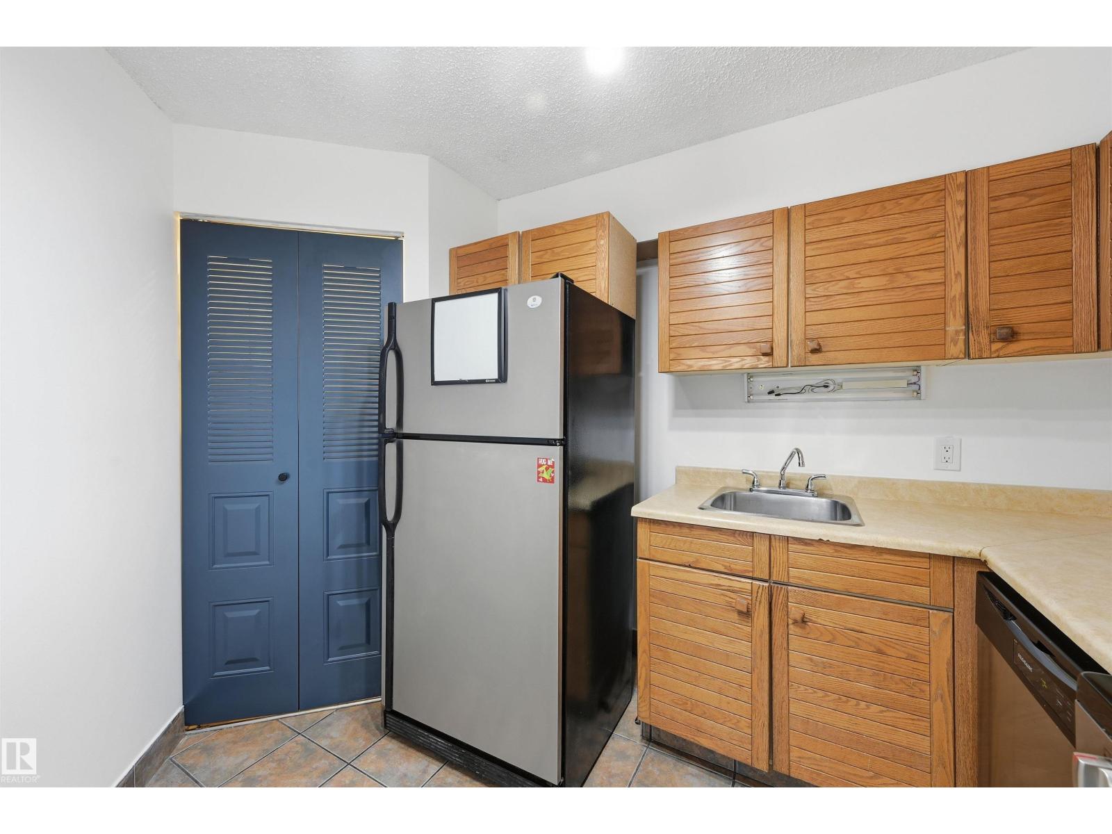 #1808 10149 Saskatchewan Dr Nw, Edmonton, Alberta  T6E 6B6 - Photo 16 - E4484980