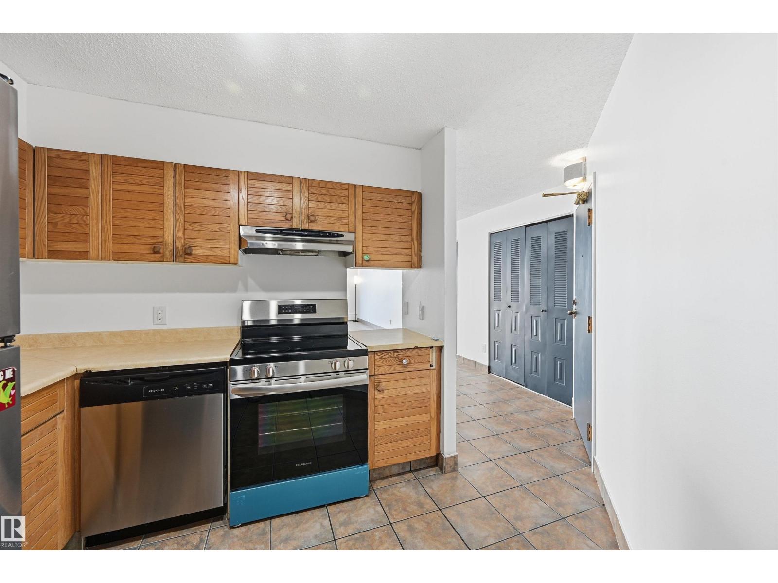 #1808 10149 Saskatchewan Dr Nw, Edmonton, Alberta  T6E 6B6 - Photo 17 - E4484980