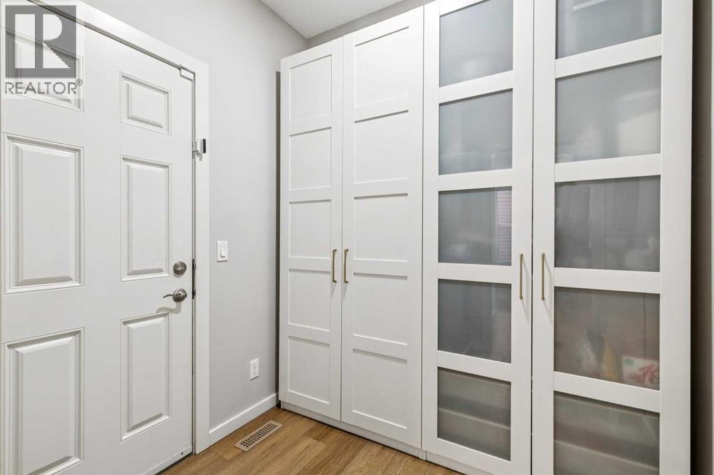 44 Legacy Landing Se, Calgary, Alberta  T2X 2E5 - Photo 18 - A2297636