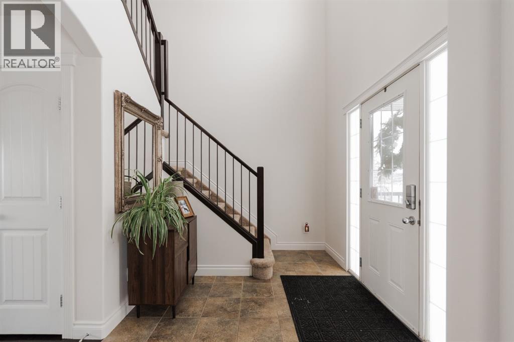 149 Magpie Street, Fort Mcmurray, Alberta  T9K 0L4 - Photo 3 - A2300032