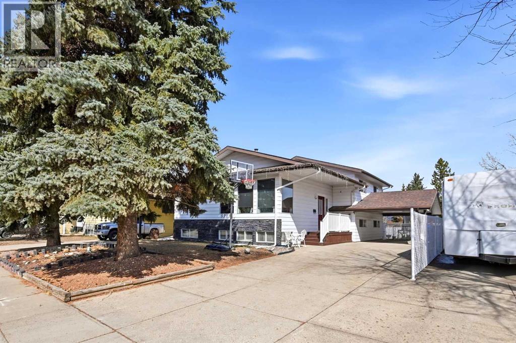 5218 Silverthorn Road, Olds, Alberta
