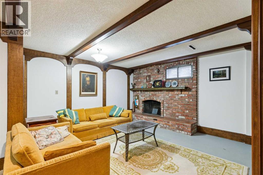 24 Westwood Crescent Sw, Calgary, Alberta  T3C 2W6 - Photo 21 - A2302603