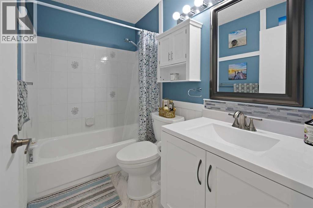 147 Harvest Oak Crescent Ne, Calgary, Alberta  T3K 4C8 - Photo 12 - A2304070