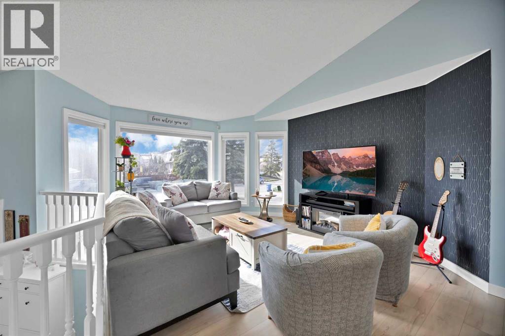 147 Harvest Oak Crescent Ne, Calgary, Alberta  T3K 4C8 - Photo 5 - A2304070