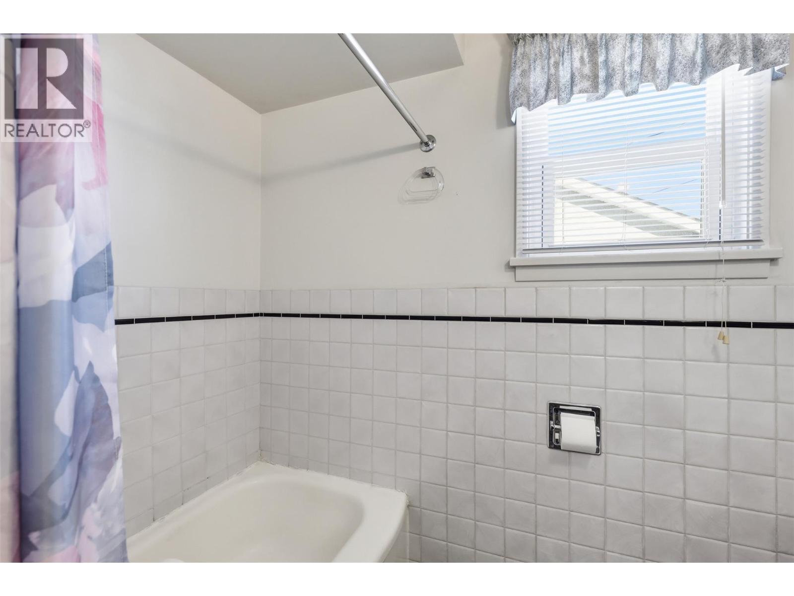 465 Linden Avenue, Kamloops, British Columbia  V2B 2N4 - Photo 19 - 10384882