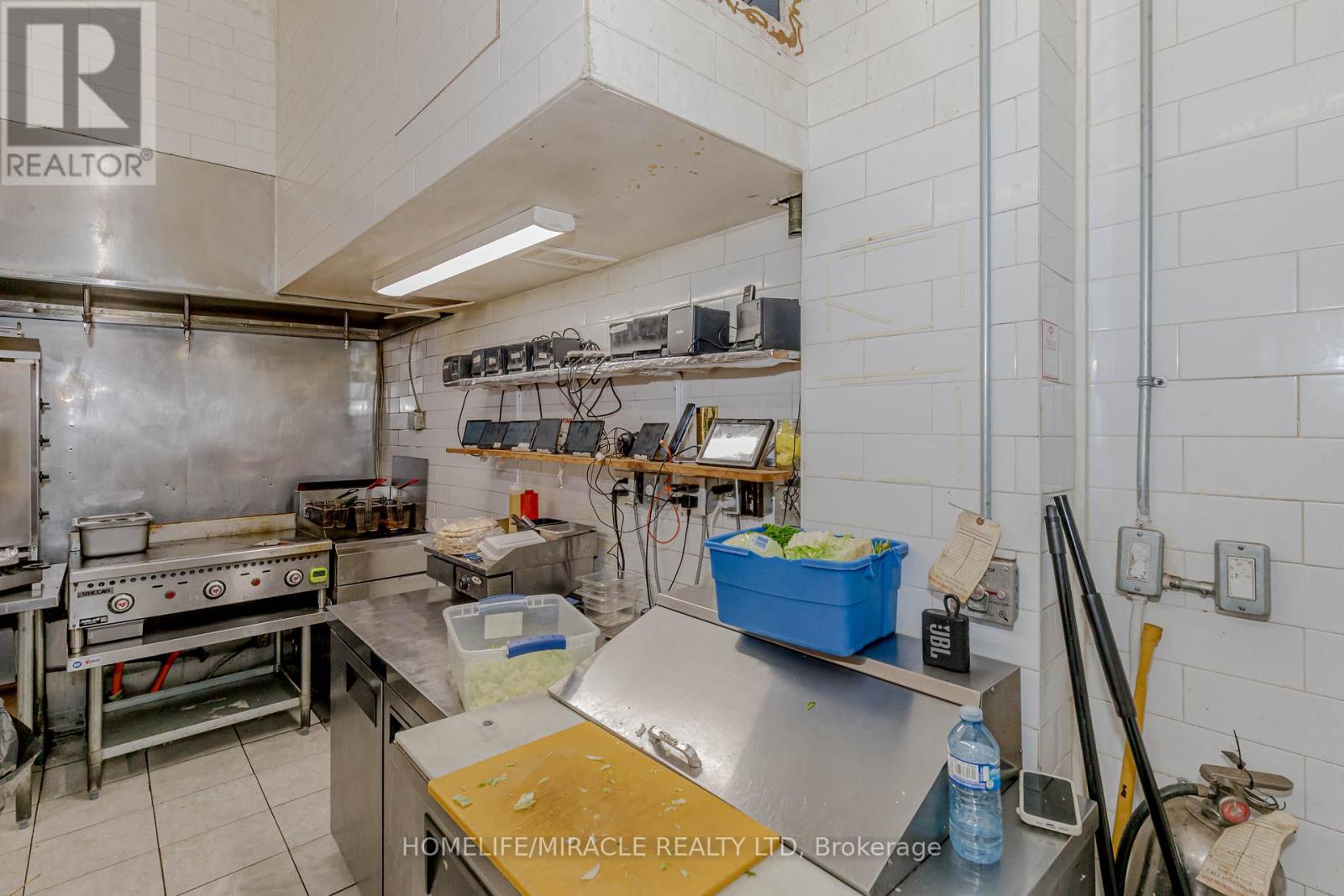 746 Queen Street, Toronto, Ontario  M6J 1E9 - Photo 32 - C13065204
