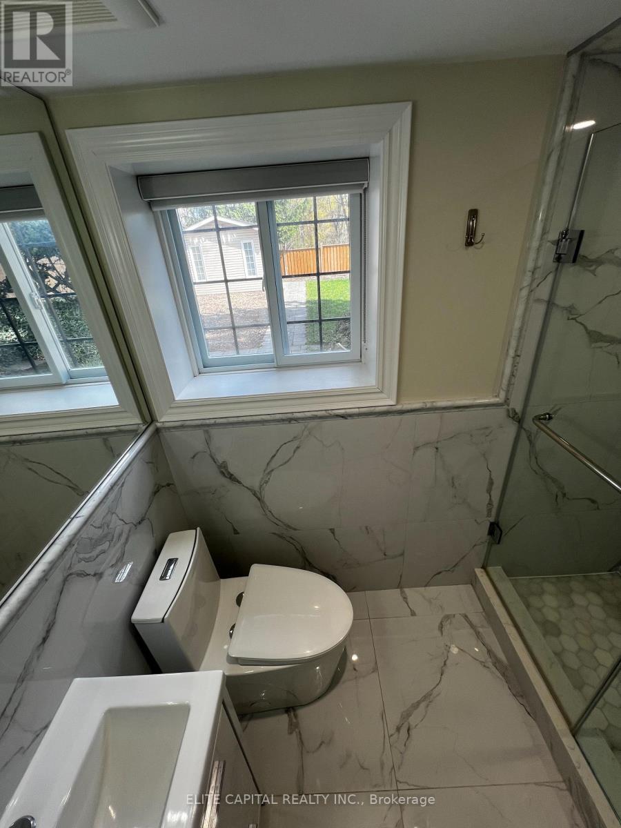 47 Glentworth Road, Toronto, Ontario  M2J 2E7 - Photo 17 - C13065242