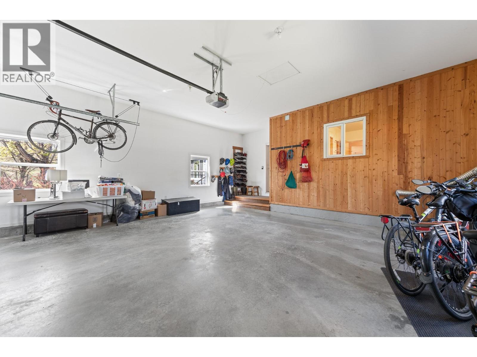 3990 June Springs Road, Kelowna, British Columbia  V1W 4E4 - Photo 74 - 10385494