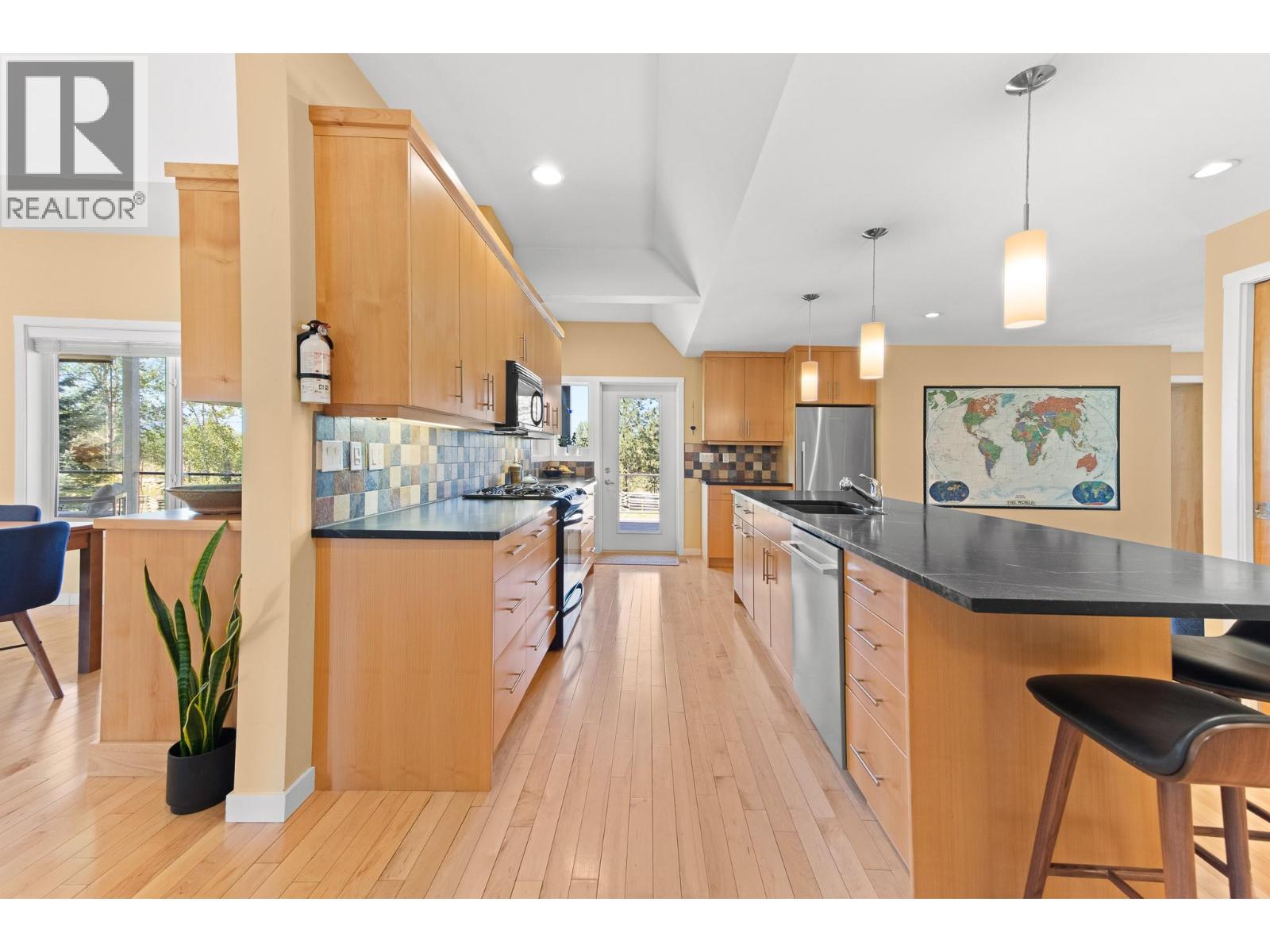 3990 June Springs Road, Kelowna, British Columbia  V1W 4E4 - Photo 22 - 10385494