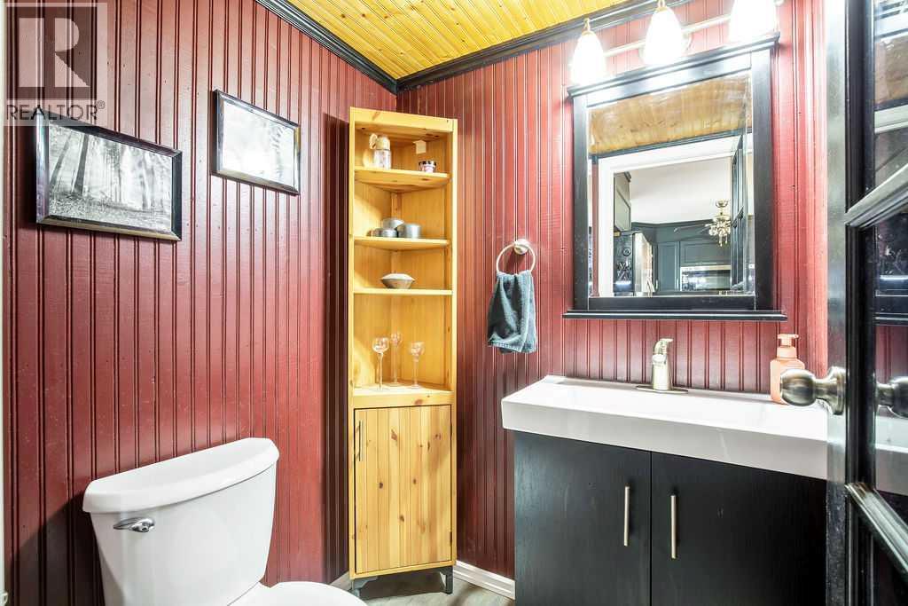 194 Abergale Close Ne, Calgary, Alberta  T2A 6J1 - Photo 9 - A2306624