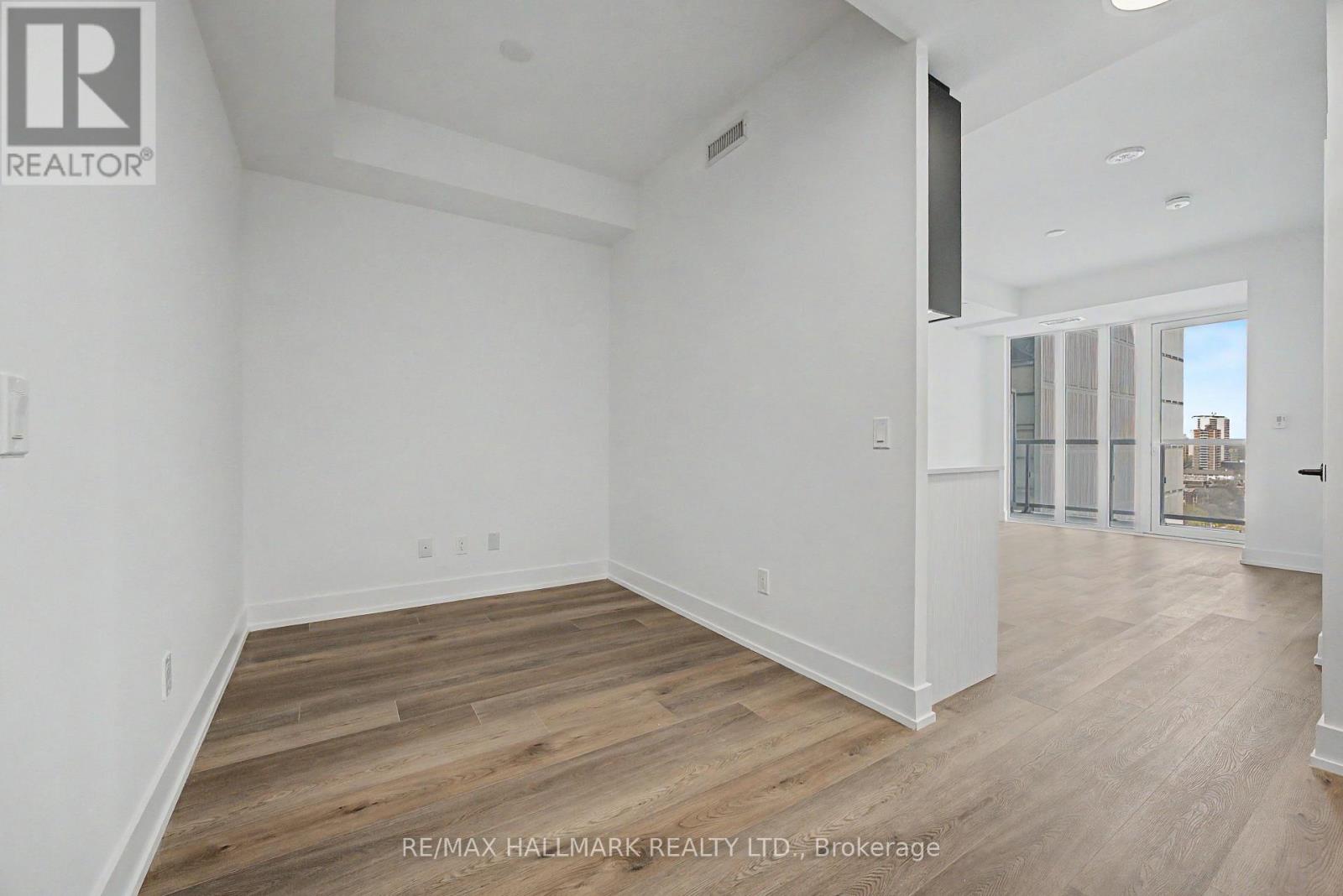 1807 - 308 Jarvis Street, Toronto, Ontario  M5B 0E3 - Photo 3 - C13063950
