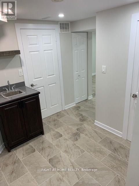 362 Dunsmore Lane, Barrie, Ontario  L4M 7B2 - Photo 12 - S13044460
