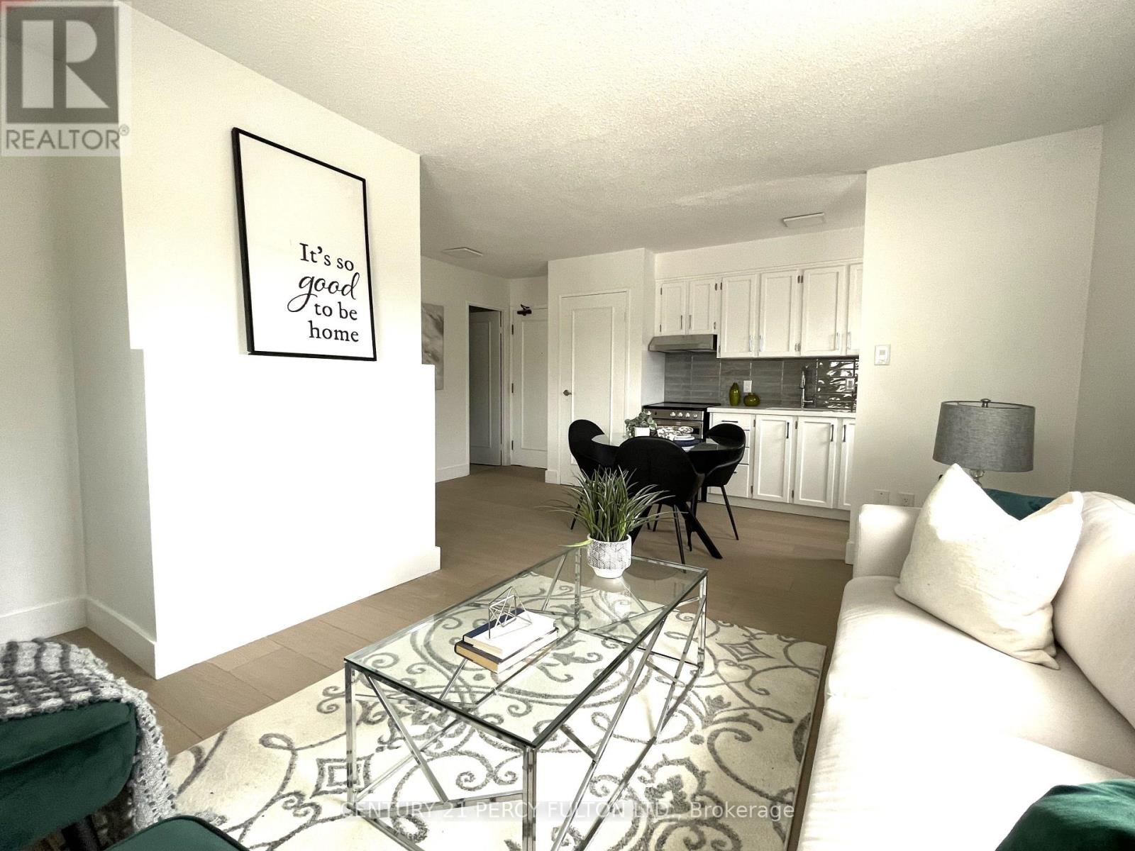 6 - 2373 Bloor Street W, Toronto, Ontario  M6S 1P6 - Photo 7 - W12626904