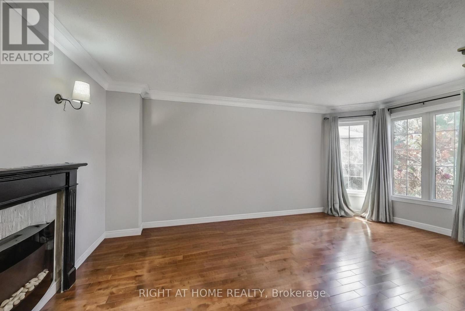 55 Knupp Road, Barrie, Ontario  L4N 0R7 - Photo 12 - S12788892