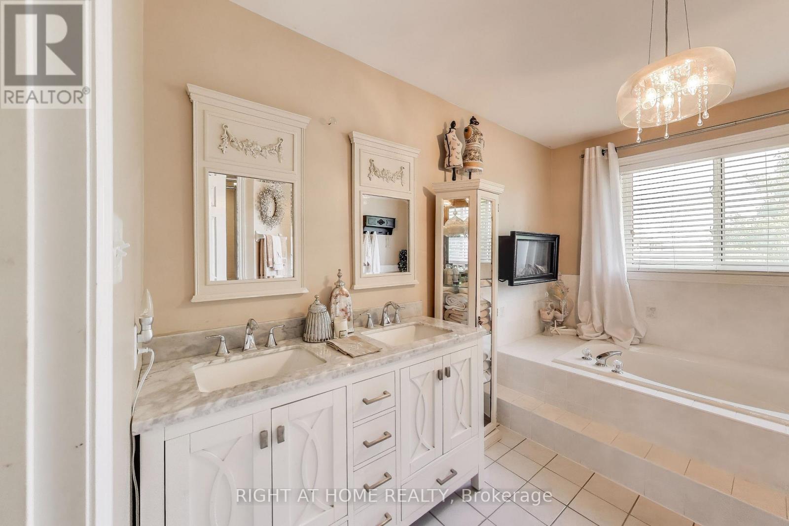 55 Knupp Road, Barrie, Ontario  L4N 0R7 - Photo 19 - S12788892