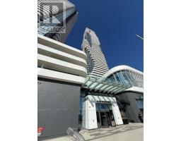 2208 - 28 INTERCHANGE WAY, Vaughan, Ontario