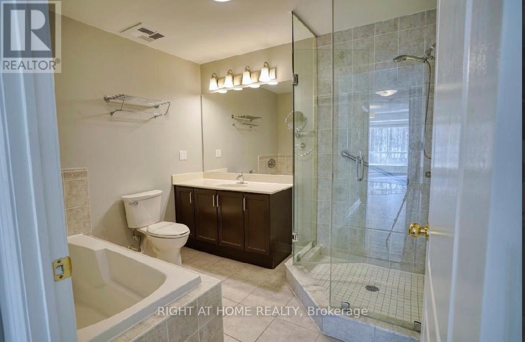 410 - 483 Faith Drive, Mississauga, Ontario  L5R 0A1 - Photo 12 - W12767394