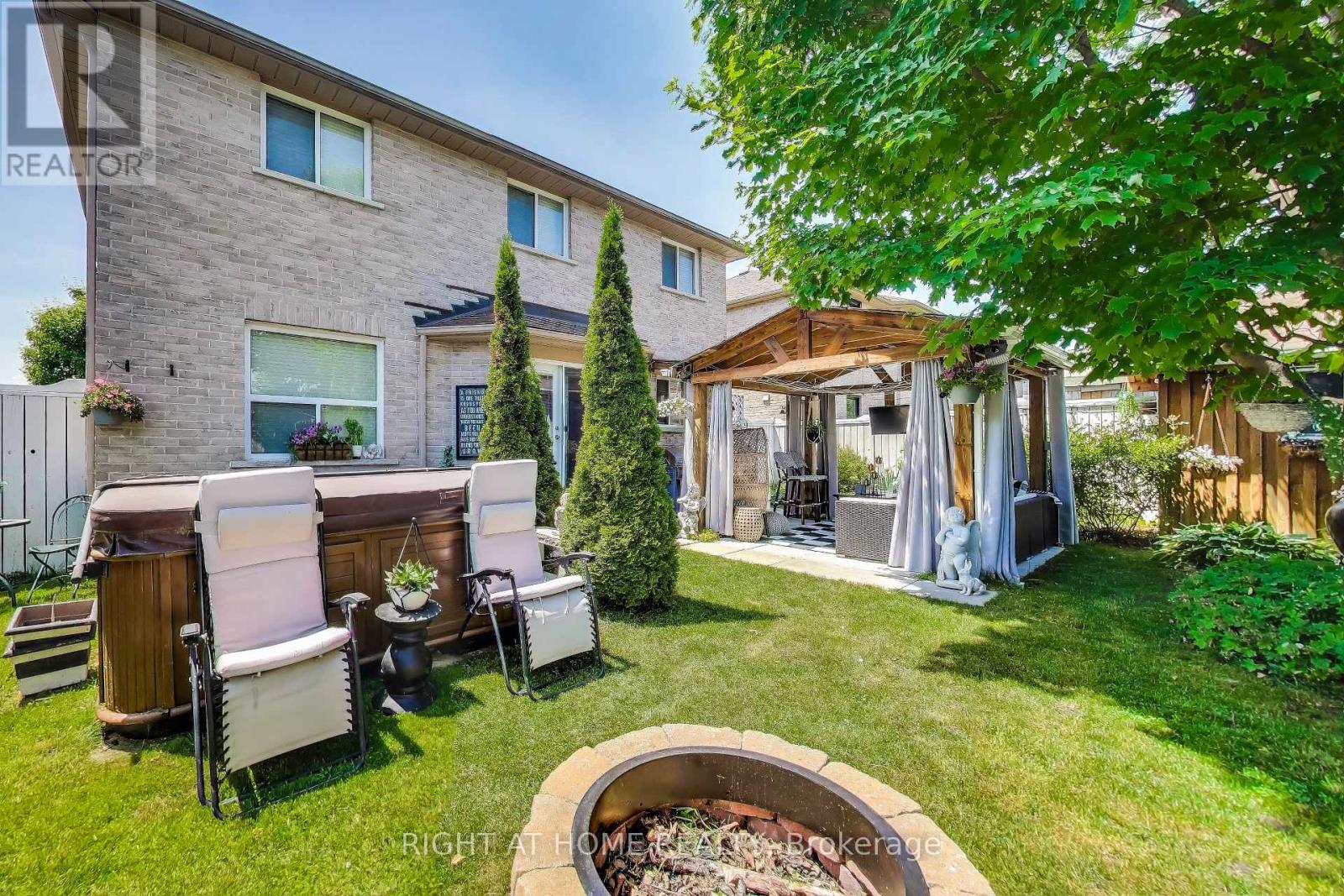 55 Knupp Road, Barrie, Ontario  L4N 0R7 - Photo 3 - S12788892