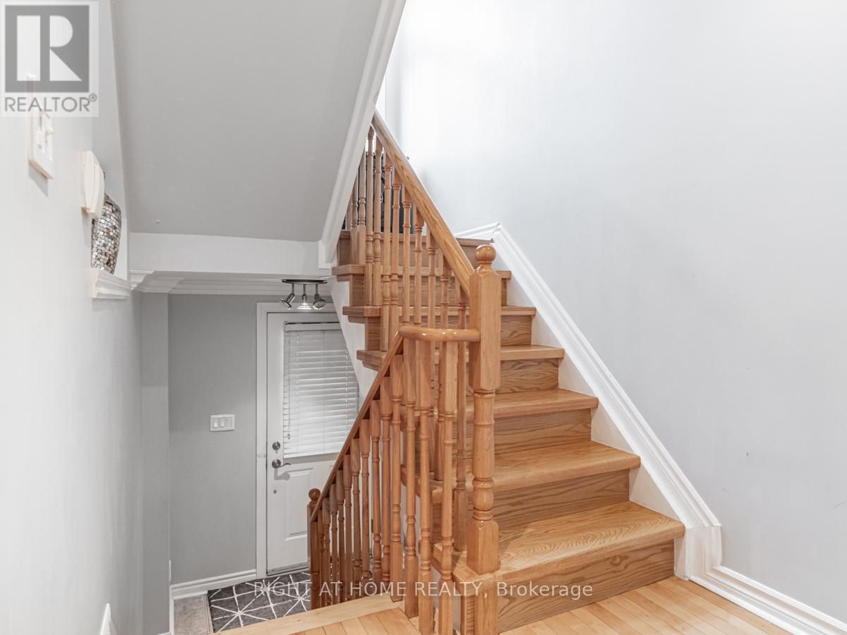 45 Rutland Street, Toronto, Ontario  M6N 5G1 - Photo 4 - W12898286