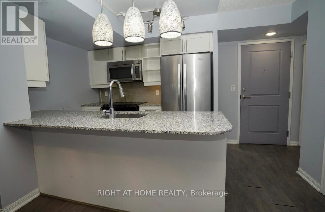 706 - 35 Bastion Street, Toronto, Ontario  M5V 0C2 - Photo 3 - C12899882