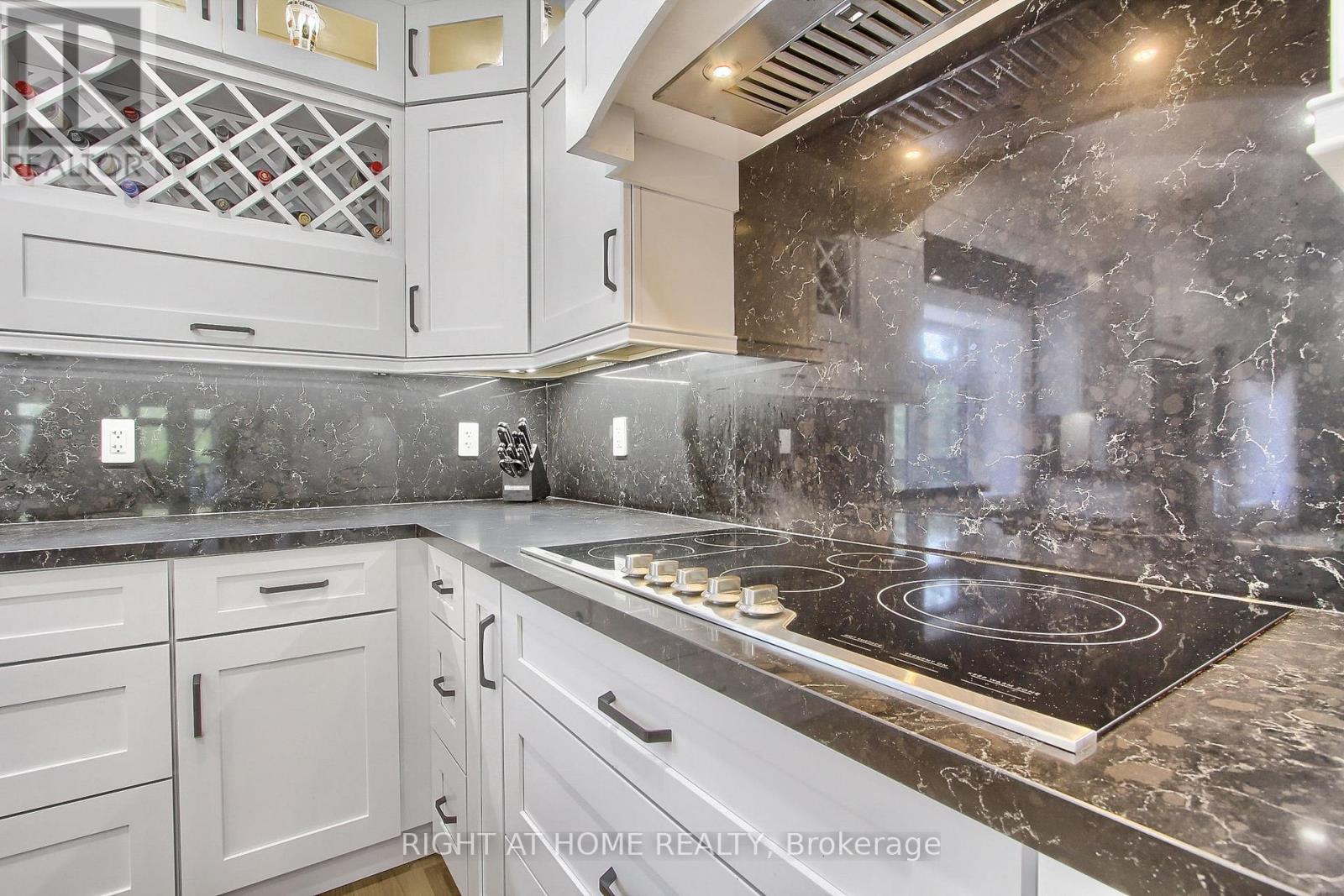 2705 14th Line, Innisfil, Ontario  L0L 1R0 - Photo 11 - N12495028