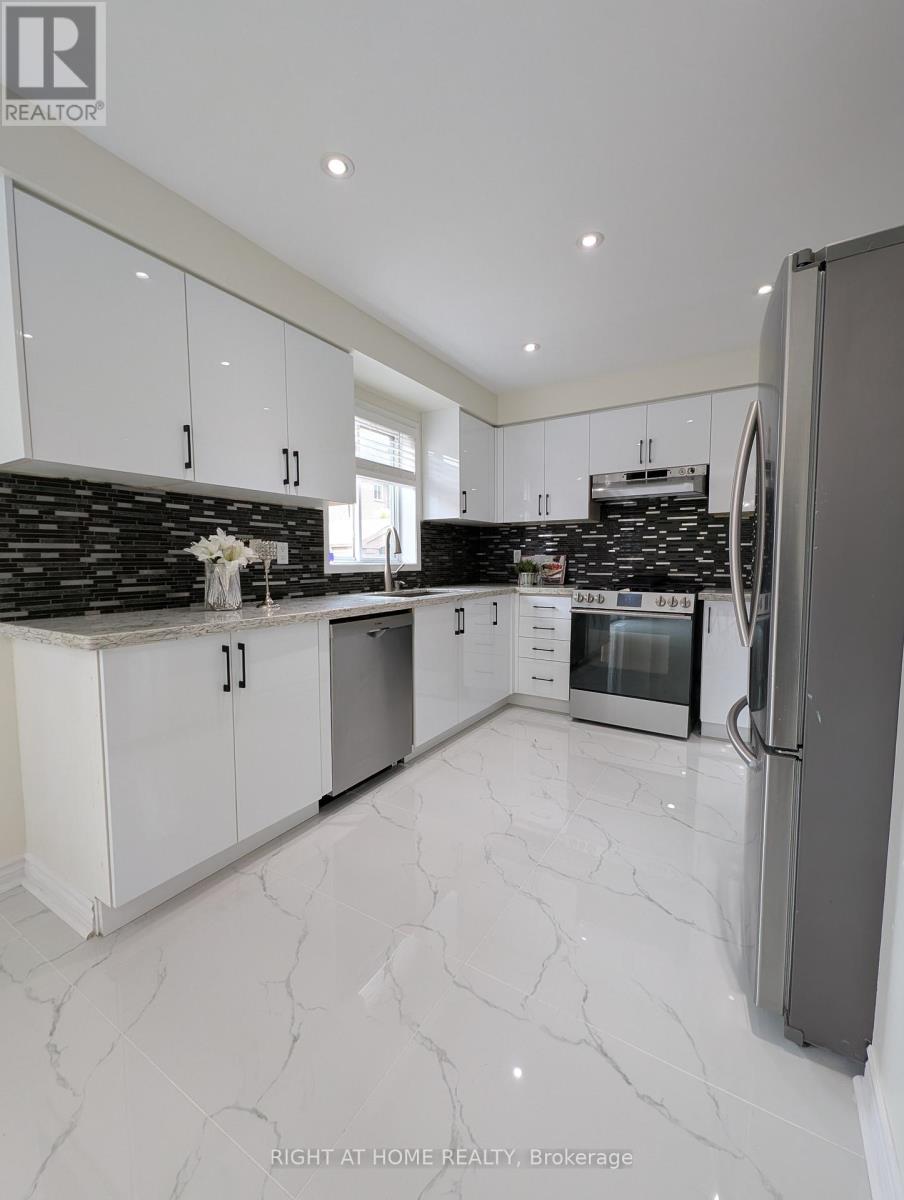 158 Hollywood Hill Circle, Vaughan, Ontario  L4H 2P2 - Photo 5 - N12770006