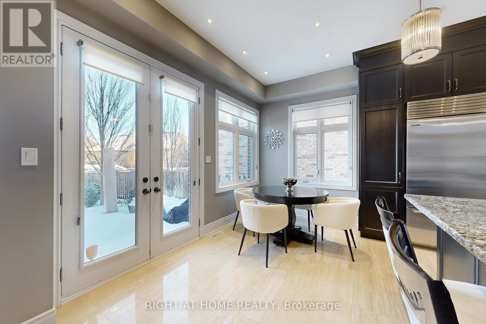 131 Robert Berry Crescent, King, Ontario  L7B 0M3 - Photo 14 - N12866756