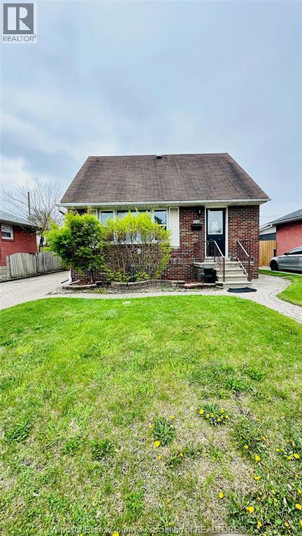 3519 Tecumseh Road West, Windsor, Ontario  N9C 2B6 - Photo 3 - 26009707