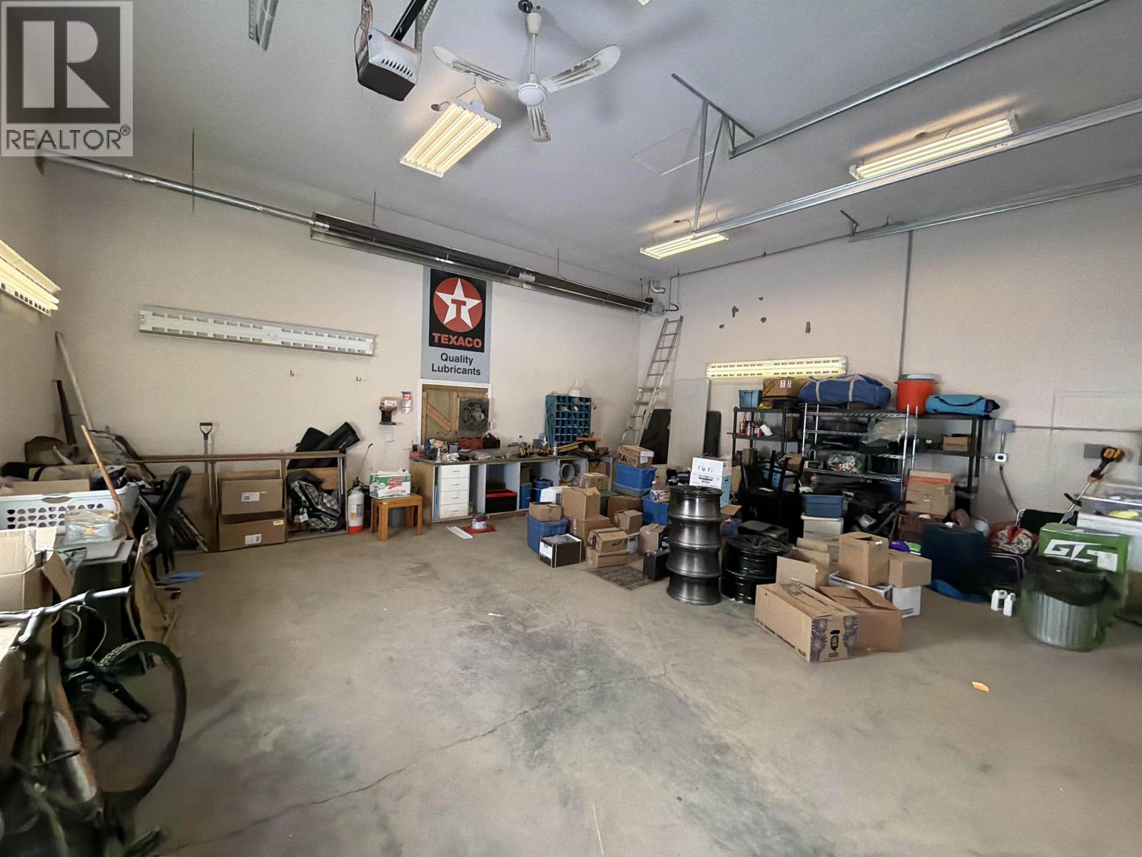9916 111 Avenue, Fort St. John, British Columbia  V1J 2V1 - Photo 32 - R3096548