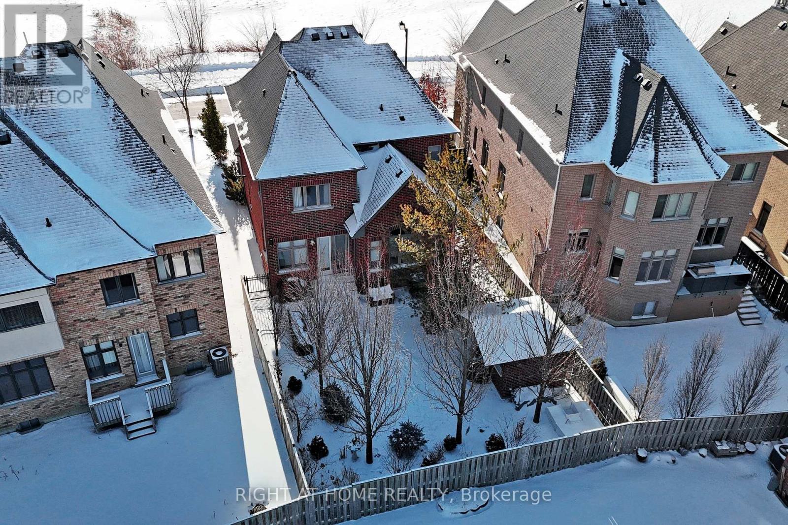 131 Robert Berry Crescent, King, Ontario  L7B 0M3 - Photo 47 - N12866756
