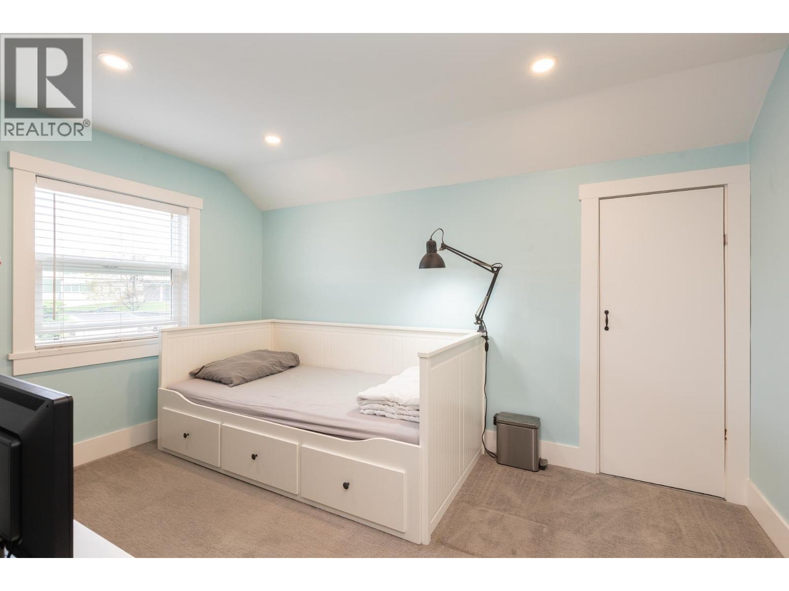 1613 Hamilton Street, New Westminster, British Columbia  V3M 2N7 - Photo 15 - R3115866