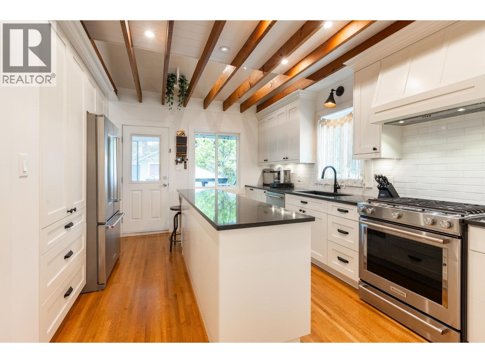 1613 Hamilton Street, New Westminster, British Columbia  V3M 2N7 - Photo 8 - R3115866