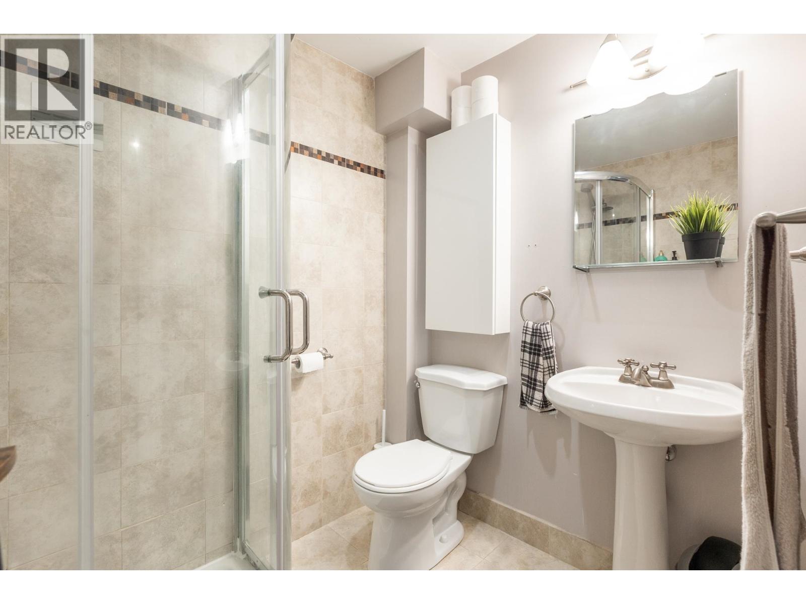1613 Hamilton Street, New Westminster, British Columbia  V3M 2N7 - Photo 29 - R3115866