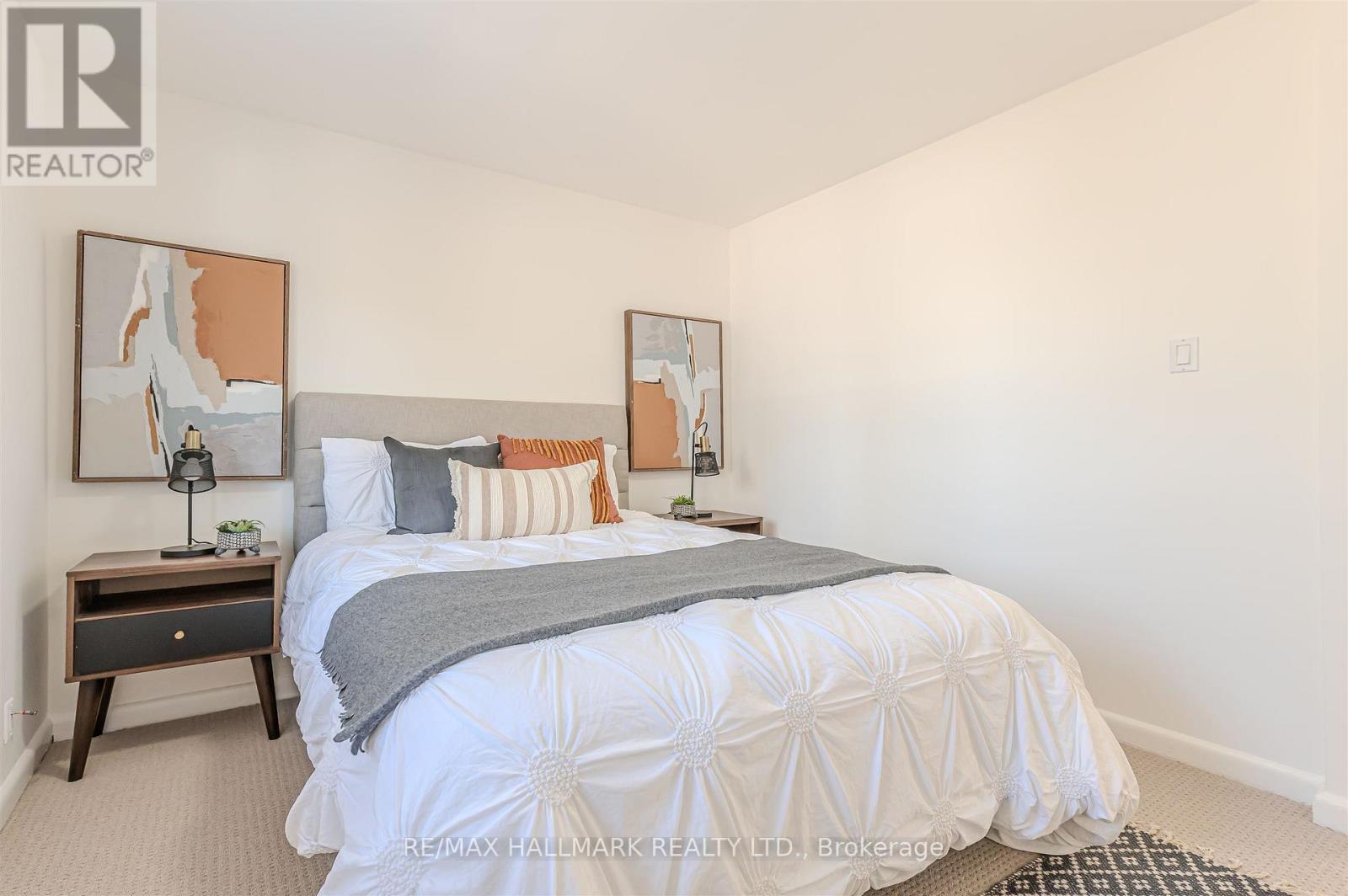 16 Burdock Lane, Toronto, Ontario  M3C 2G5 - Photo 19 - C12884302
