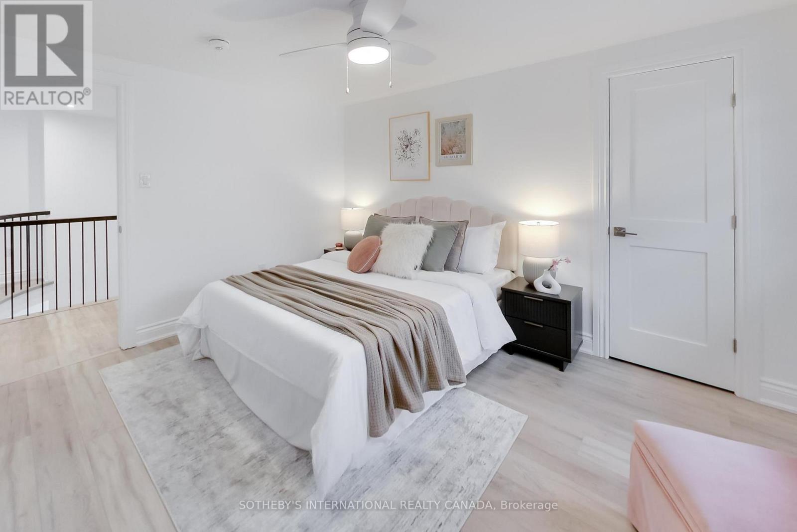 1124 Lansdown Drive, Oakville, Ontario  L6J 7N7 - Photo 27 - W13018156