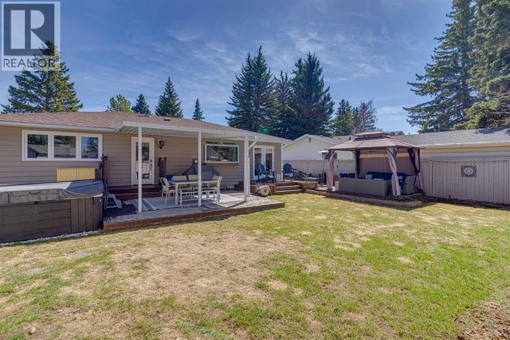 734 Oakhill Place Sw, Calgary, Alberta  T2V 3X9 - Photo 38 - A2299715