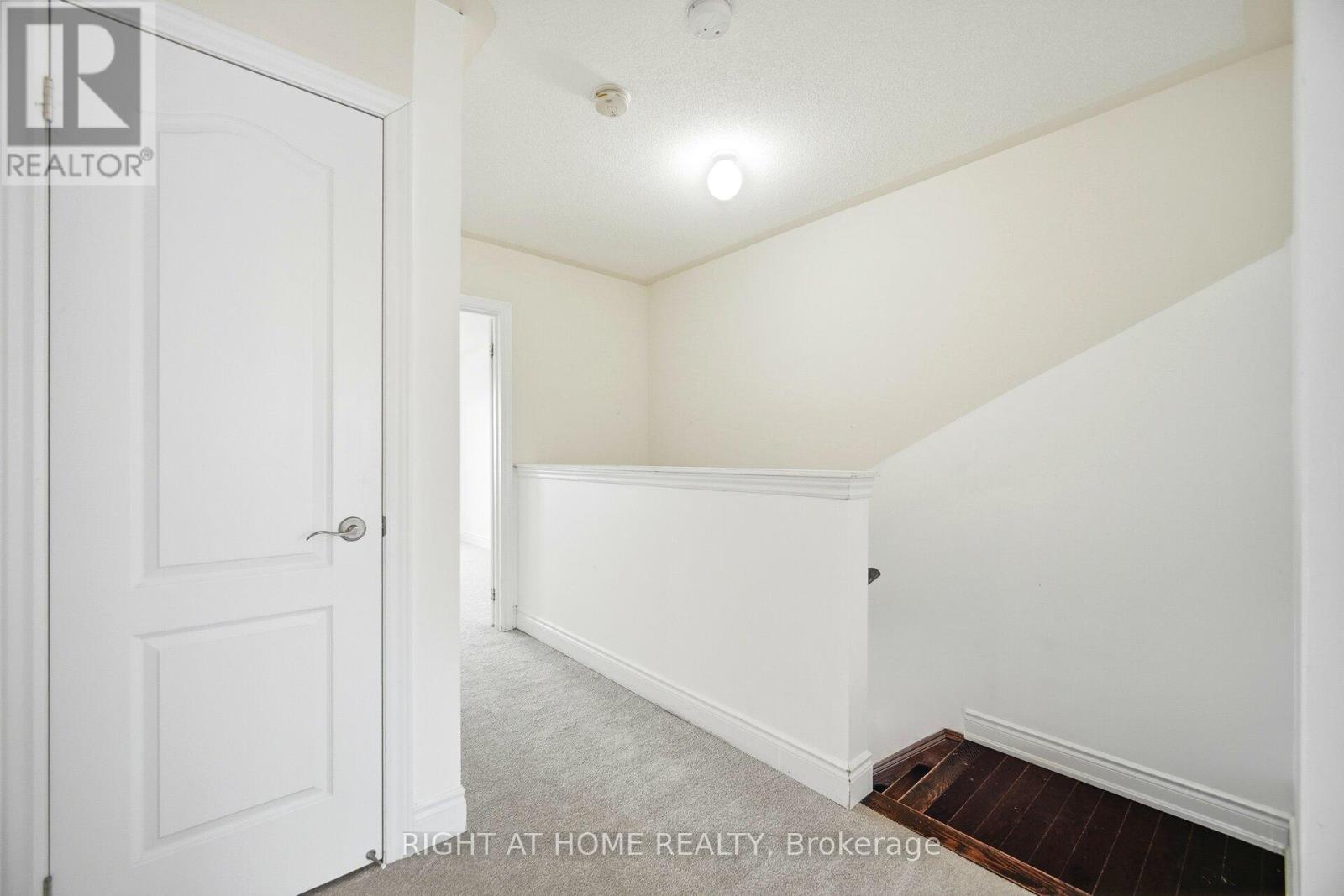 7114 Triumph Lane, Mississauga, Ontario  L5N 0C5 - Photo 25 - W13039906
