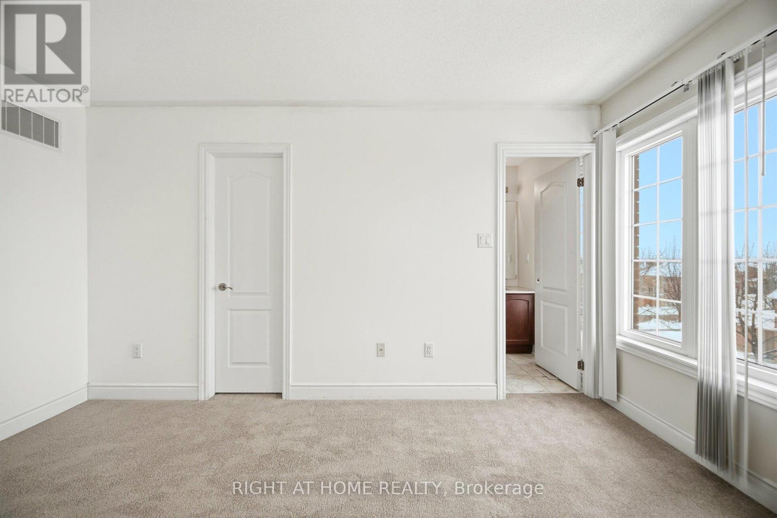 7114 Triumph Lane, Mississauga, Ontario  L5N 0C5 - Photo 29 - W13039906