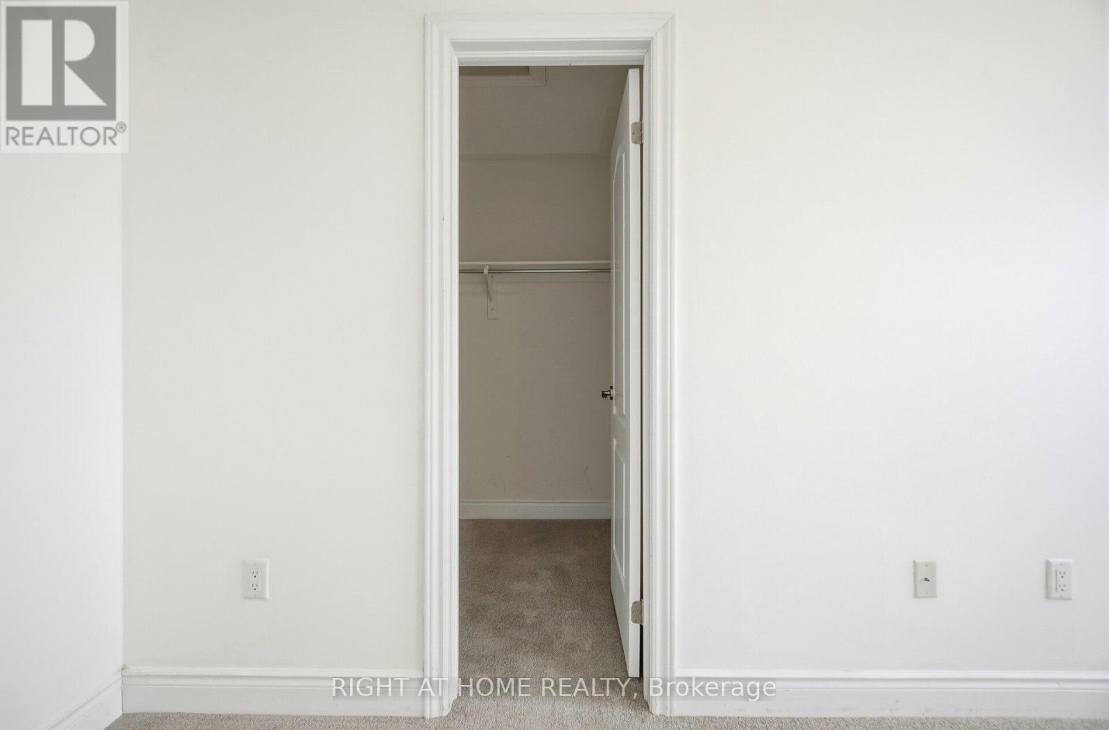 7114 Triumph Lane, Mississauga, Ontario  L5N 0C5 - Photo 31 - W13039906