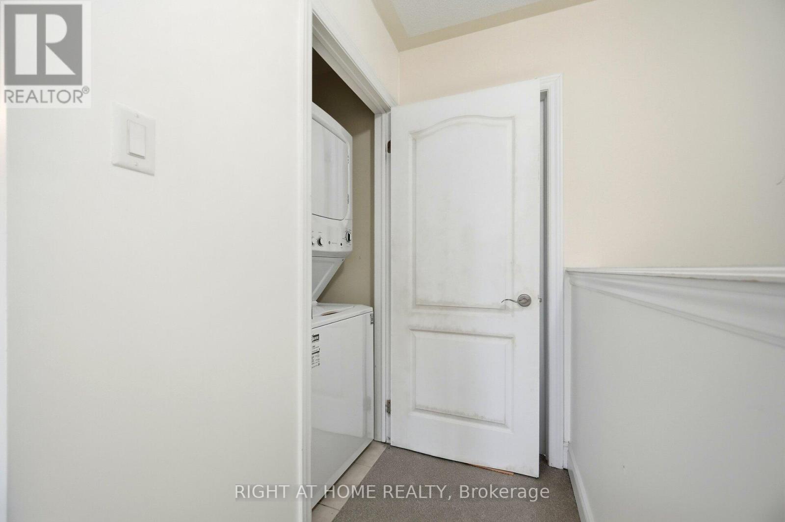 7114 Triumph Lane, Mississauga, Ontario  L5N 0C5 - Photo 37 - W13039906