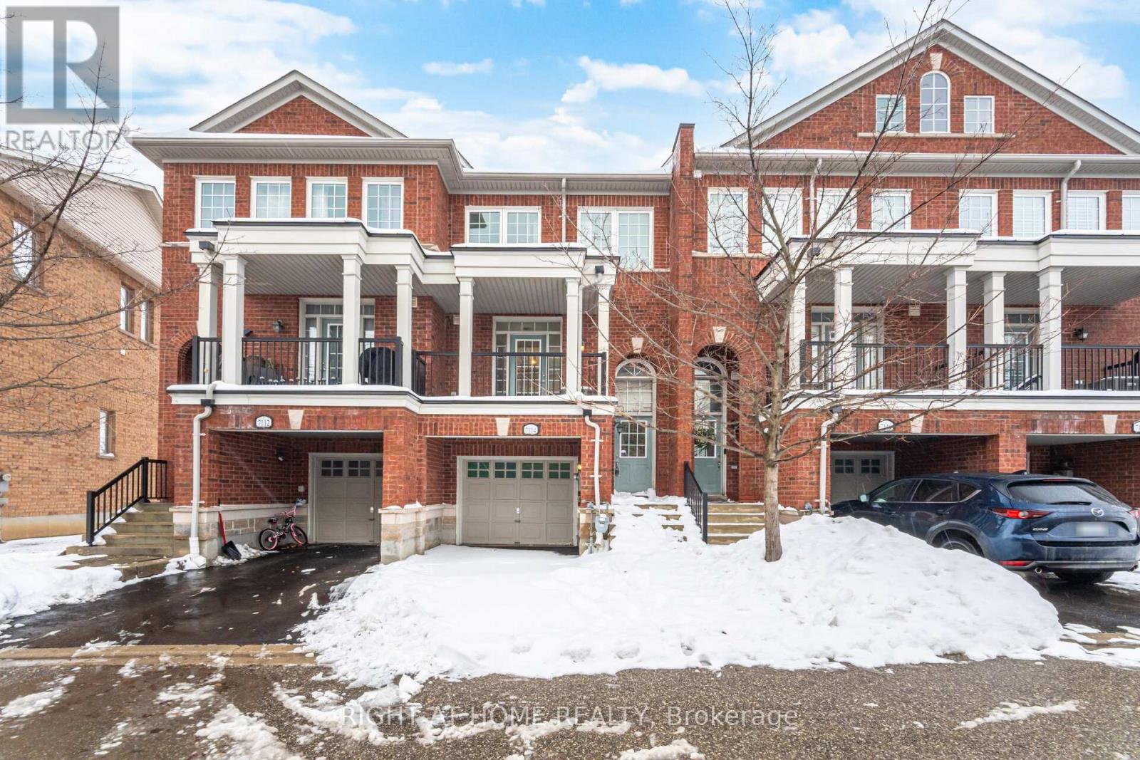 7114 Triumph Lane, Mississauga, Ontario  L5N 0C5 - Photo 3 - W13039906
