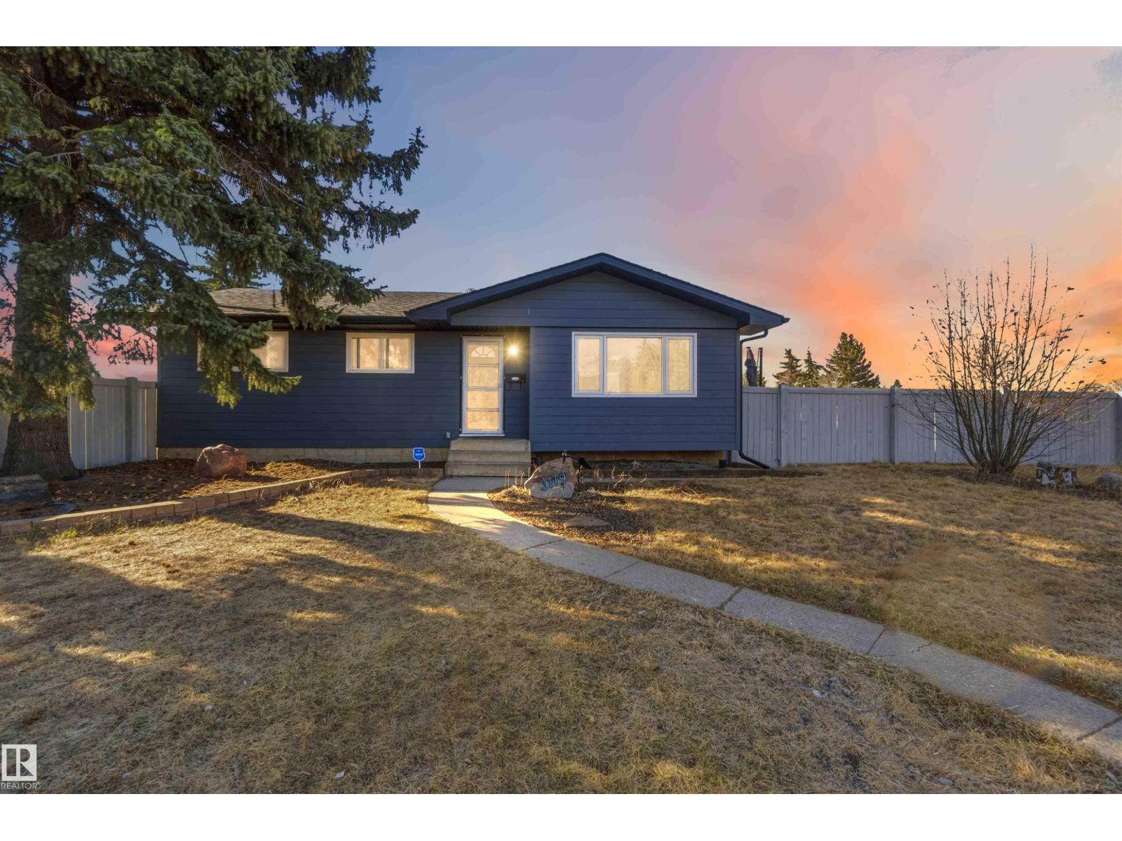 3119 110 AV NW, edmonton, Alberta