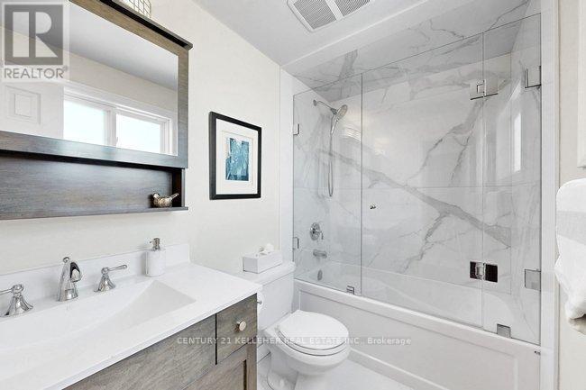 1059 Sierra Boulevard, Mississauga, Ontario  L4Y 2E3 - Photo 15 - W13065216