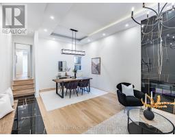918 OSSINGTON AVENUE, Toronto, Ontario