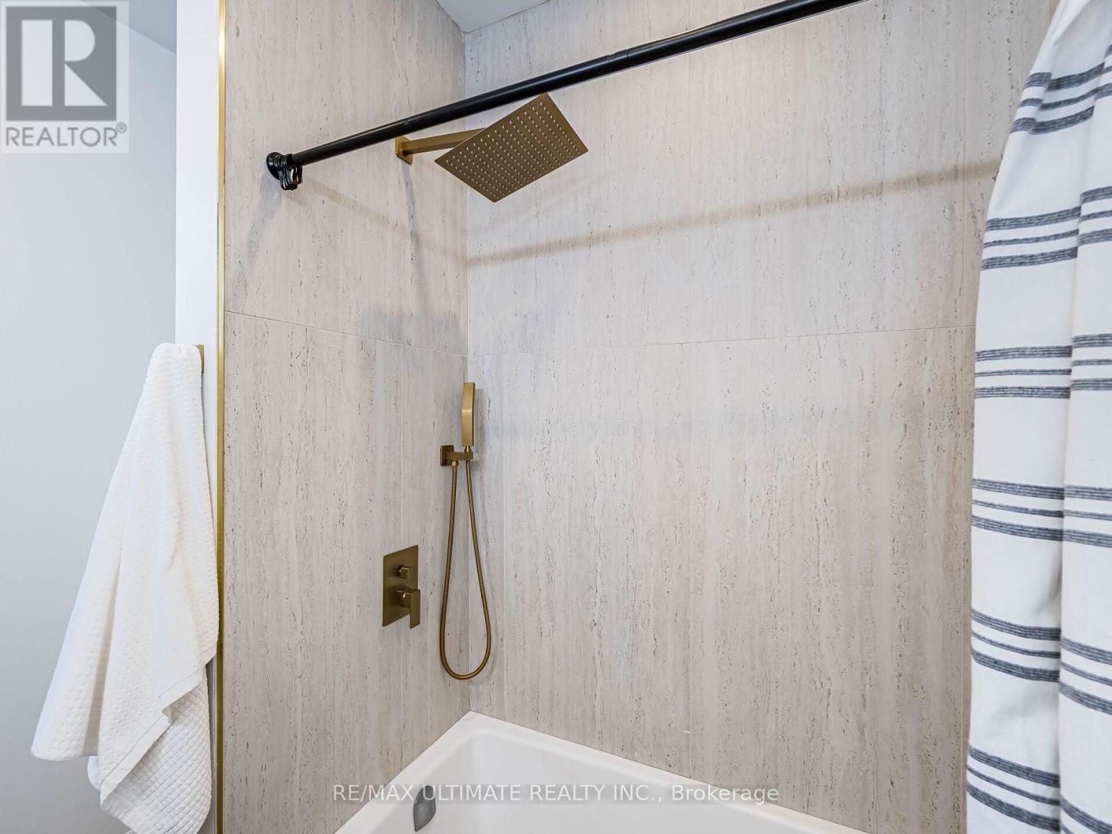 918 Ossington Avenue, Toronto, Ontario  M6G 3V1 - Photo 27 - W12853176