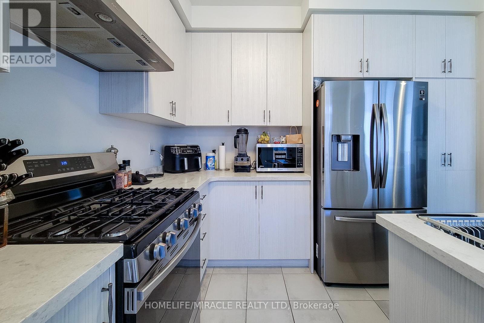 88 Westfield Crescent, Hamilton (Waterdown), Ontario  L8B 1X9 - Photo 17 - X13065178