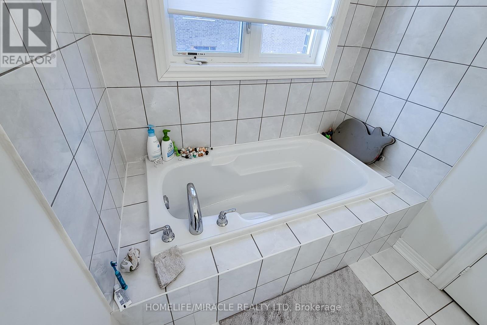 88 Westfield Crescent, Hamilton (Waterdown), Ontario  L8B 1X9 - Photo 29 - X13065178