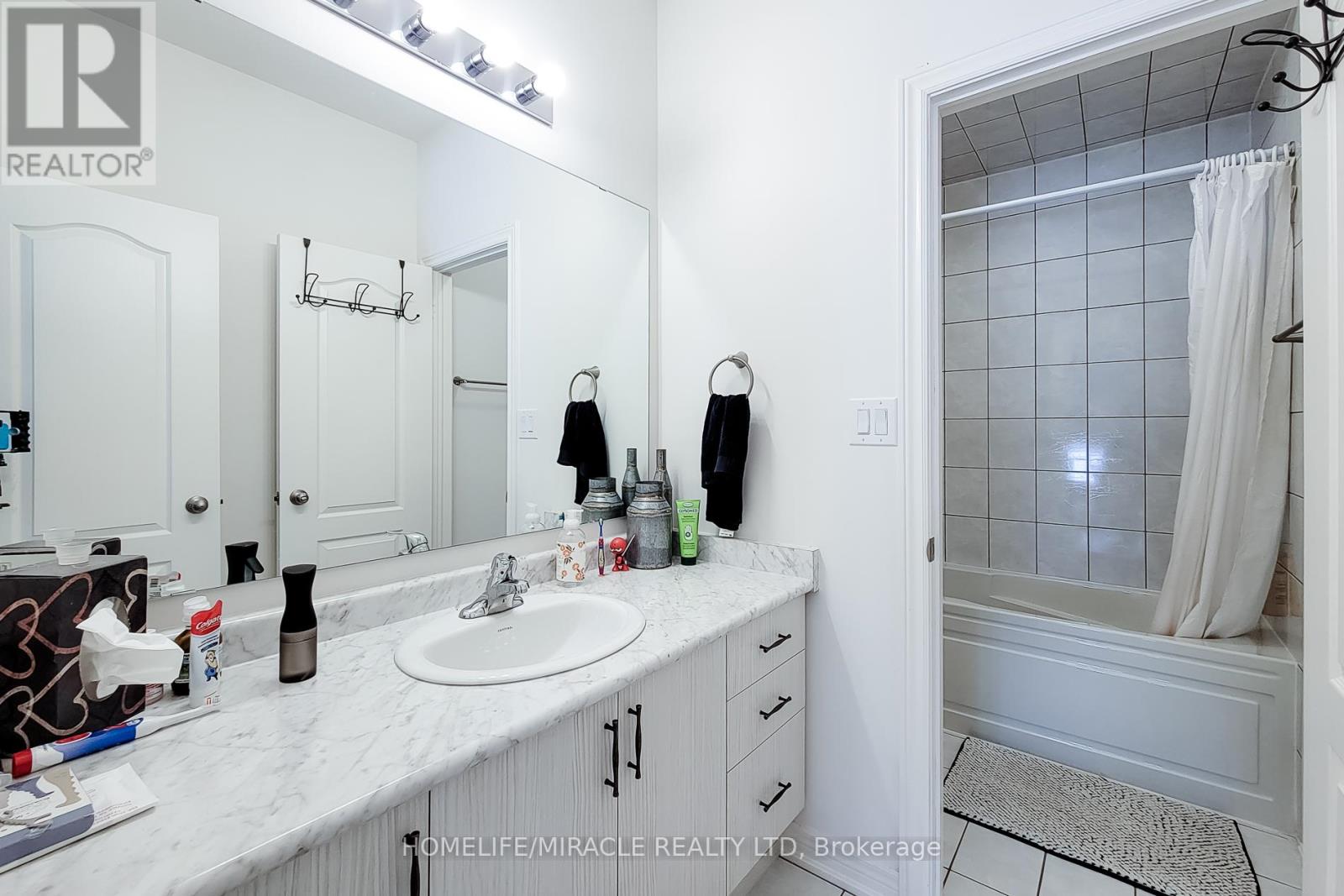 88 Westfield Crescent, Hamilton (Waterdown), Ontario  L8B 1X9 - Photo 39 - X13065178
